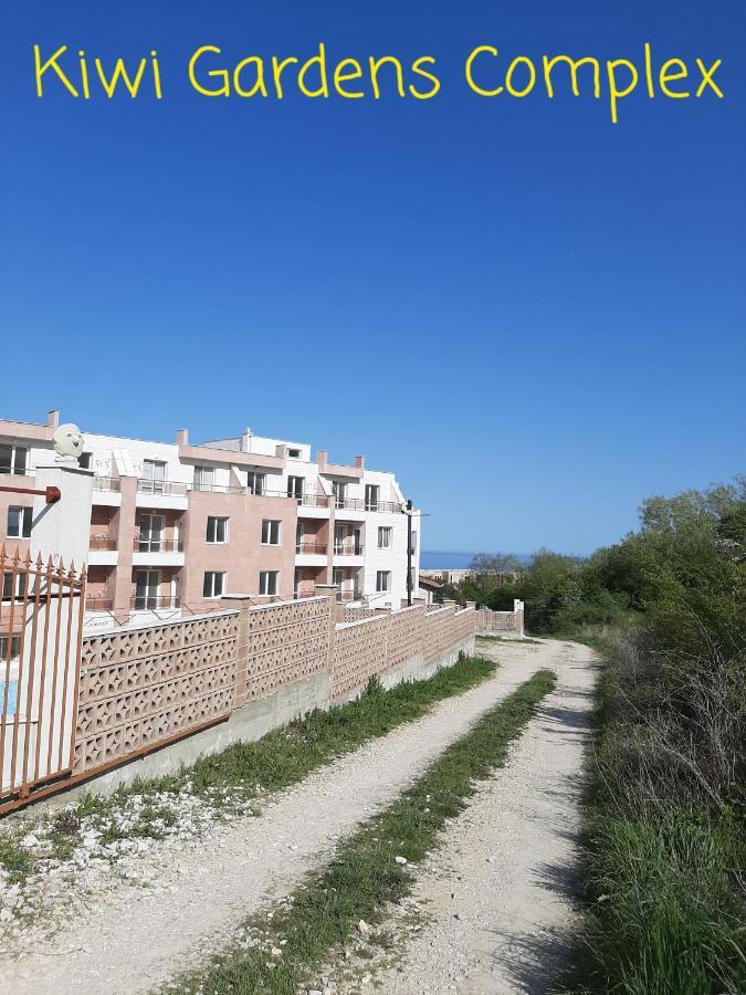 Apartment-Studio Daisy In Kiwi Gardens Complex Бяла Екстериор снимка