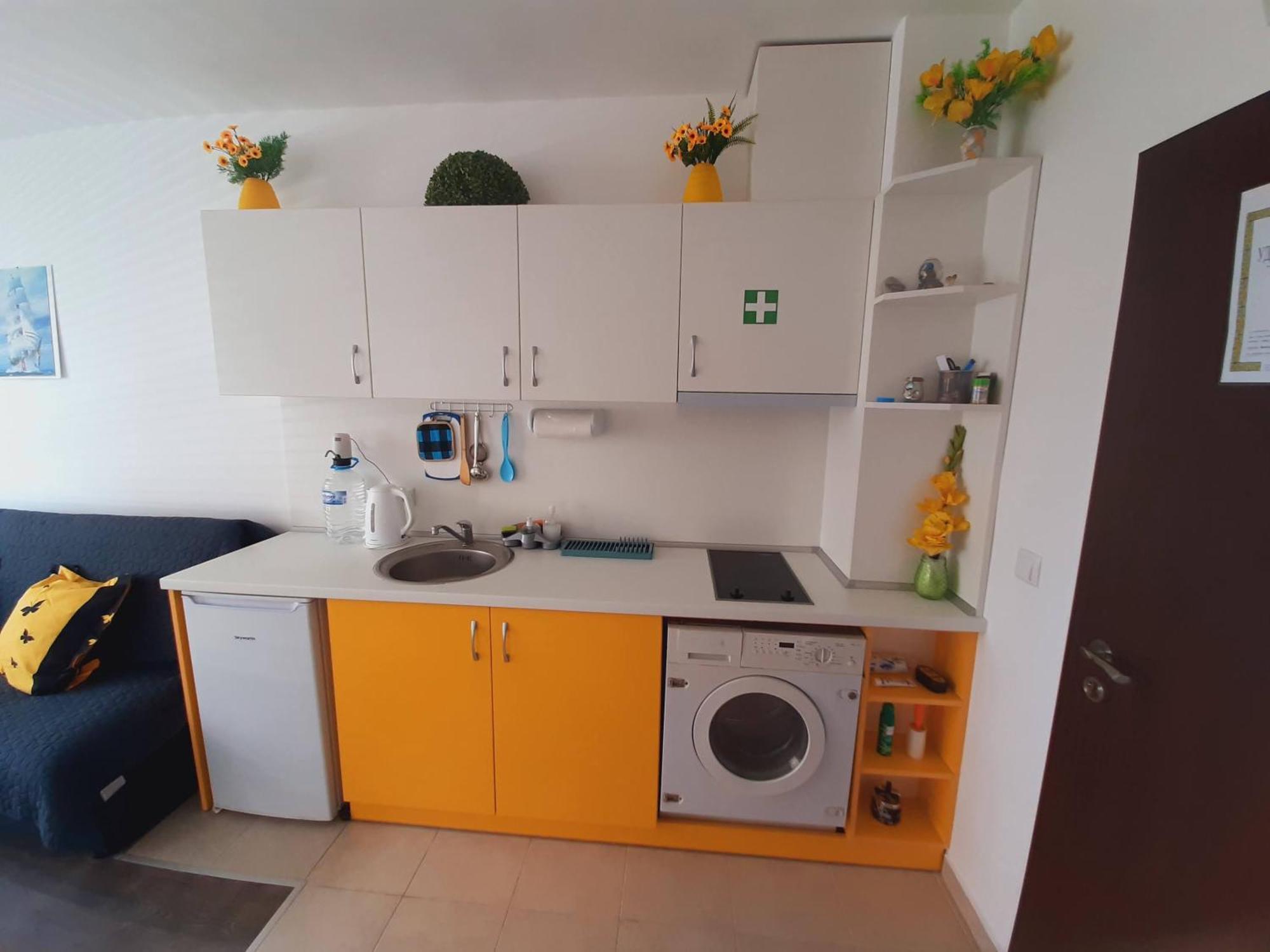 Apartment-Studio Daisy In Kiwi Gardens Complex Бяла Екстериор снимка